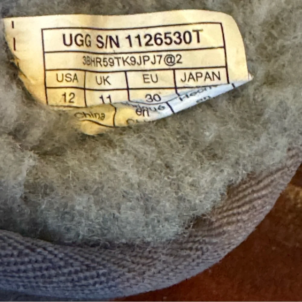 UGG  Kids Boots Gray size 12